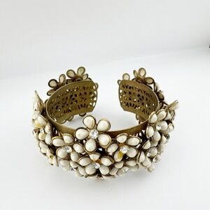 Vintage Floral Rhinestone Cuff Bracelet White Enamel‎ Flowers Gold Tone Bangle